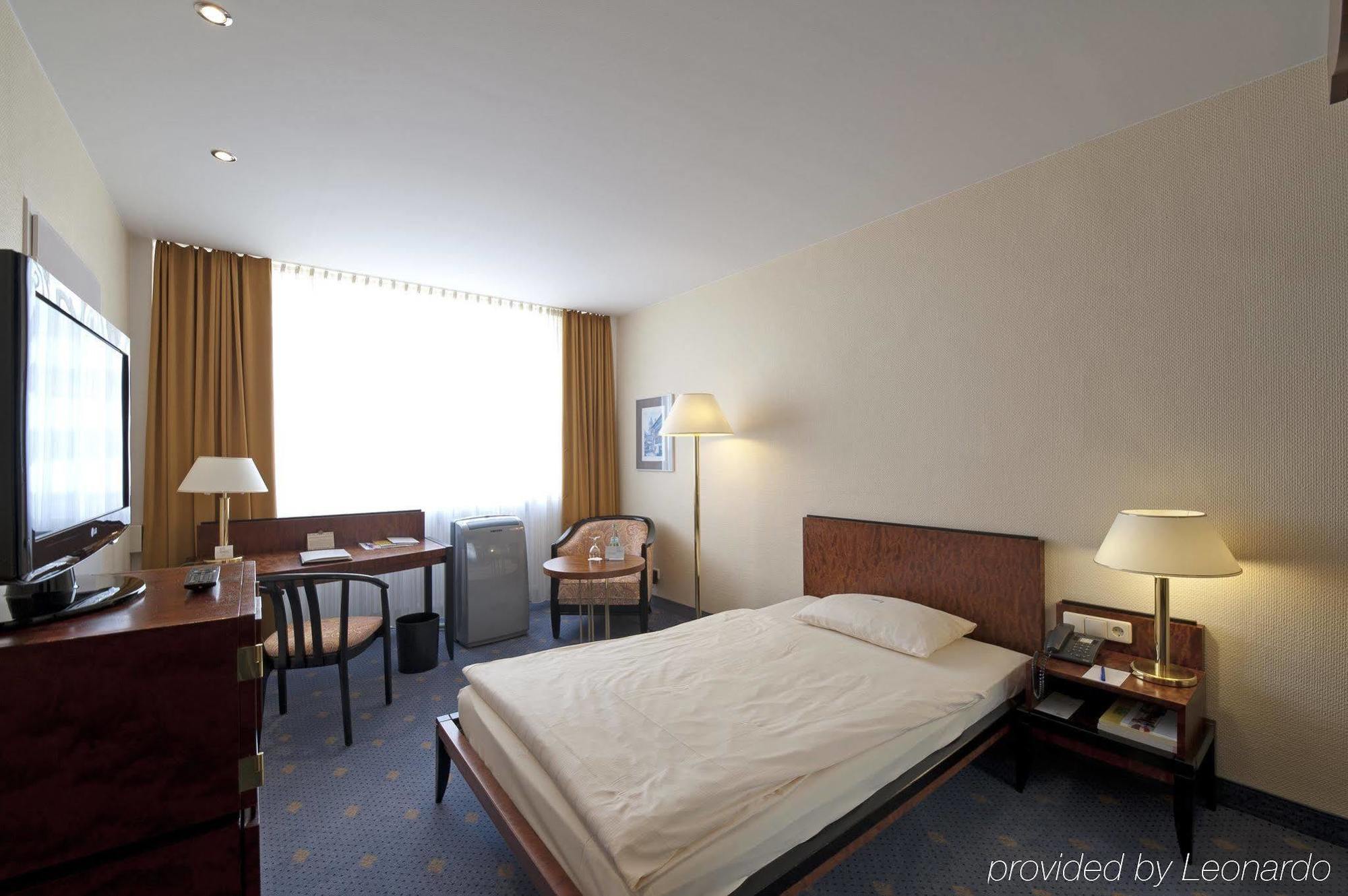 Fourside Hotel Saarbruecken Exterior photo