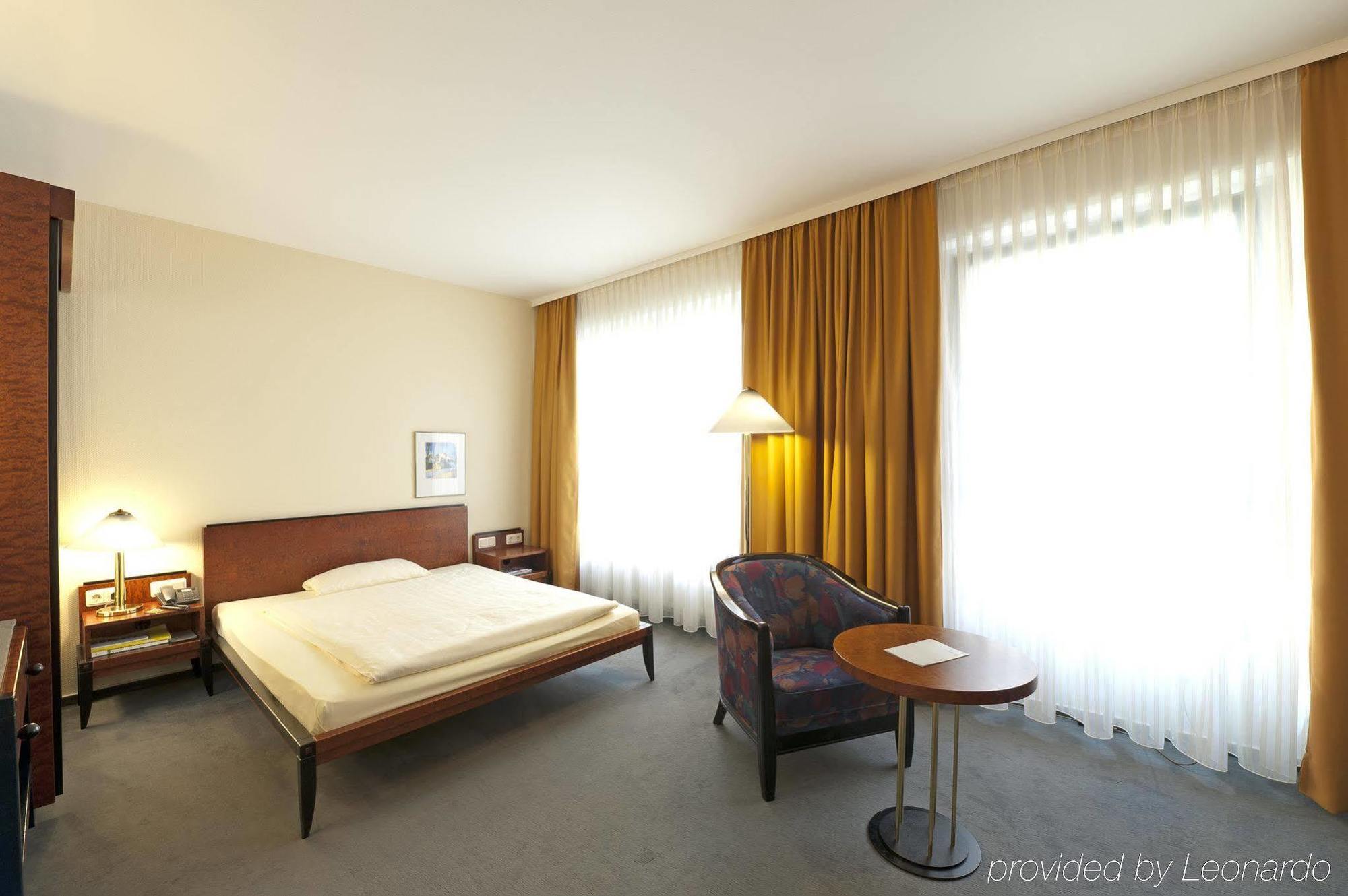 Fourside Hotel Saarbruecken Exterior photo