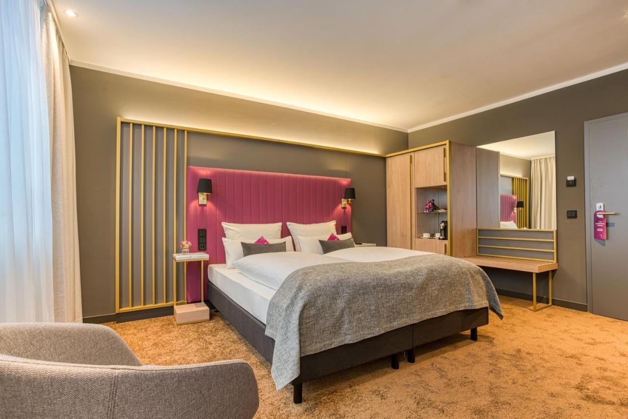Fourside Hotel Saarbruecken Room photo