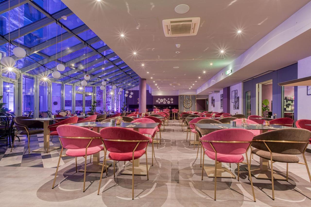 Fourside Hotel Saarbruecken Exterior photo